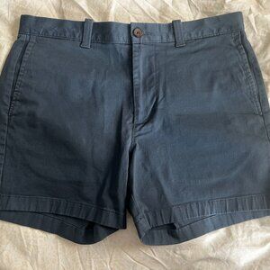 J. Crew 5" flex Chino shorts - size 33 in overcast blue